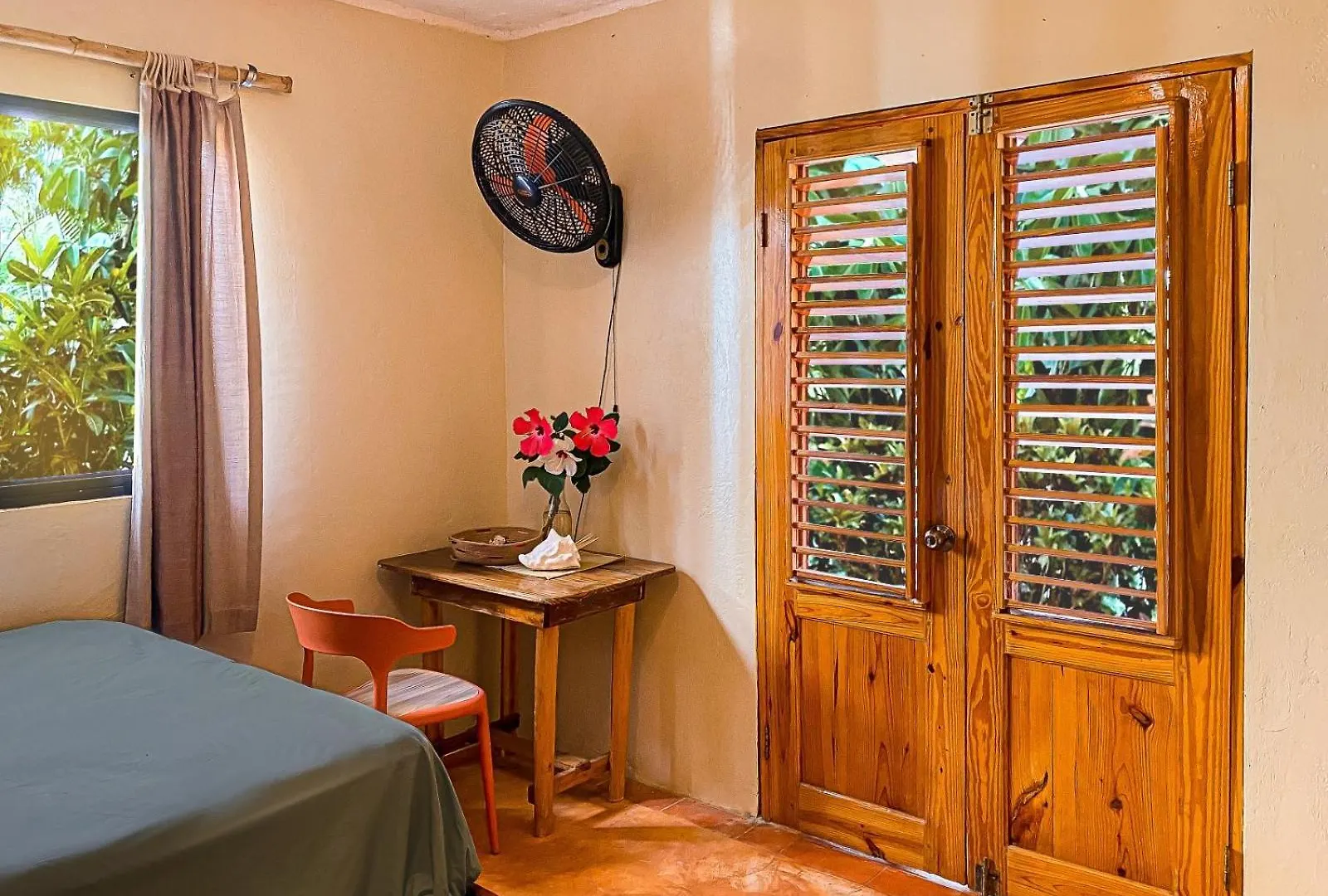 Hostel La Hacienda Guest House Las Galeras Dominican Republic