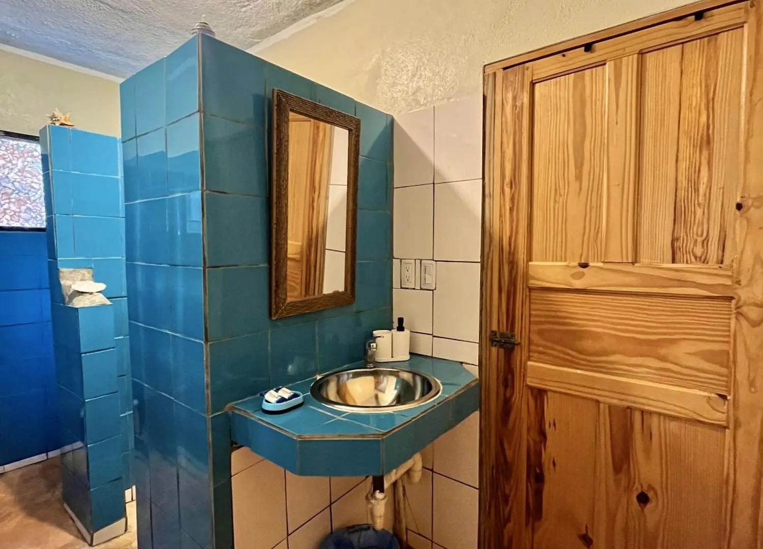 Хостел La Hacienda Guest House Лас-Галерас Доминиканская Республика